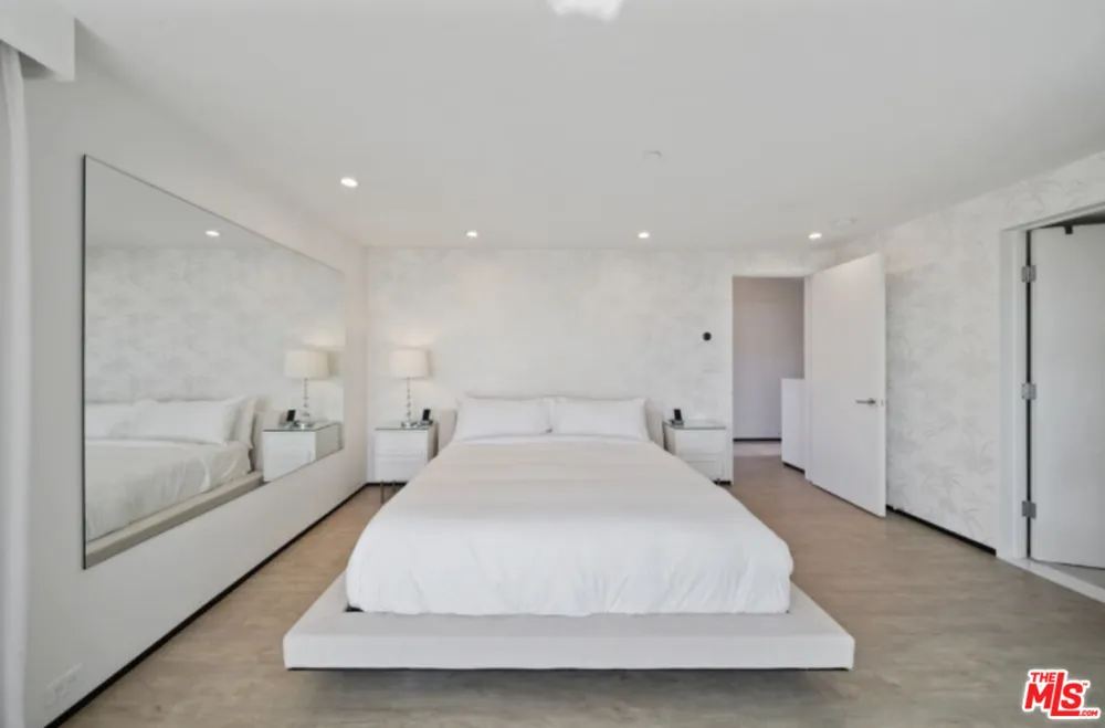 3004 Sequit Dr Malibu, CA 90265