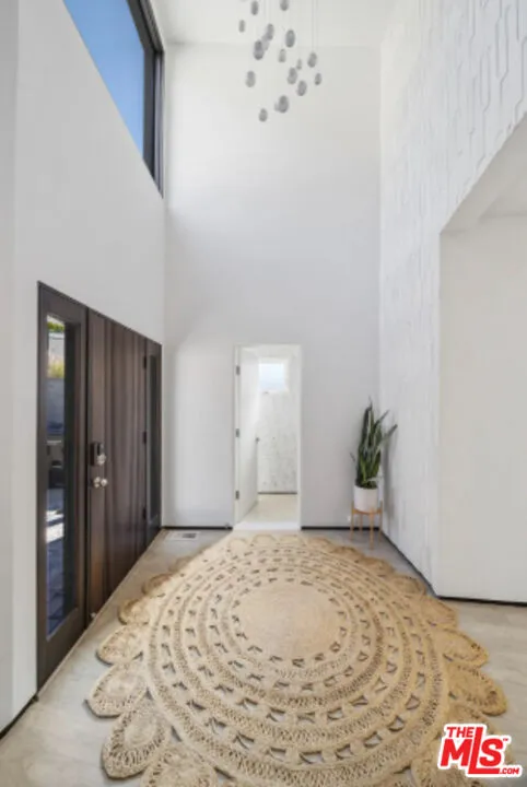 3004 Sequit Dr Malibu, CA 90265