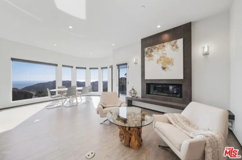 3004 Sequit Dr Malibu, CA 90265