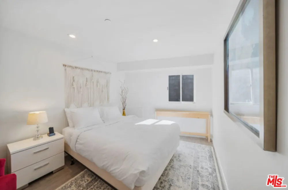 3004 Sequit Dr Malibu, CA 90265