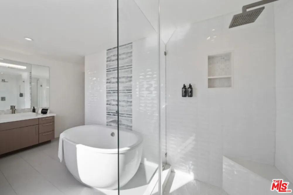 3004 Sequit Dr Malibu, CA 90265