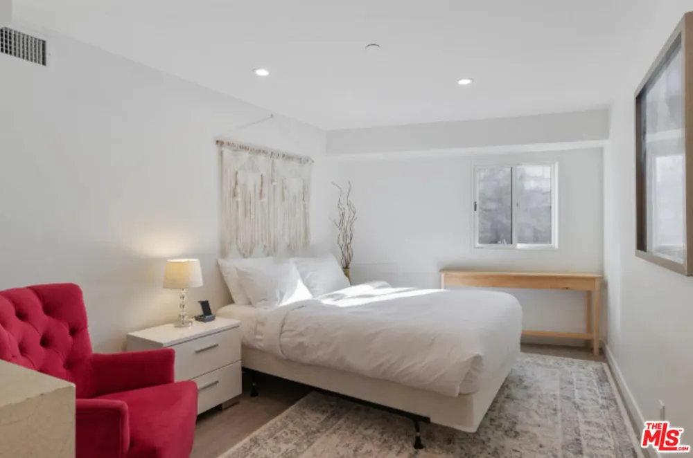 3004 Sequit Dr Malibu, CA 90265