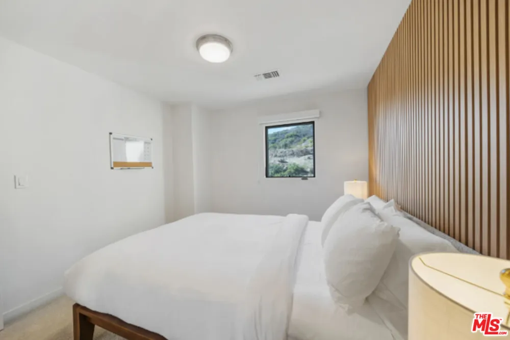 3004 Sequit Dr Malibu, CA 90265