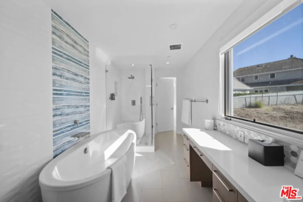 3004 Sequit Dr Malibu, CA 90265