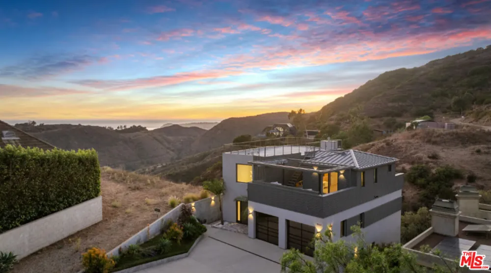 3004 Sequit Dr Malibu, CA 90265