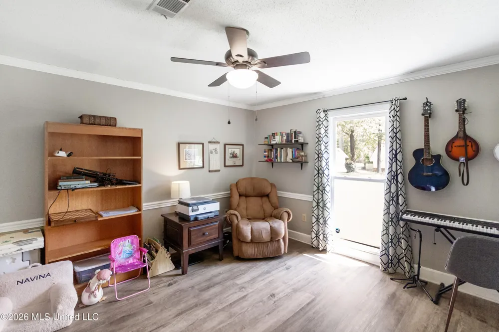 103 Lakeside Drive Brandon, MS 39047