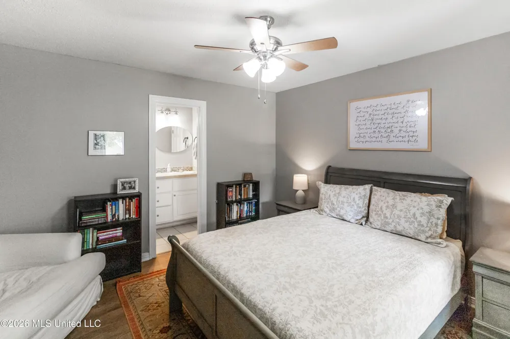 103 Lakeside Drive Brandon, MS 39047