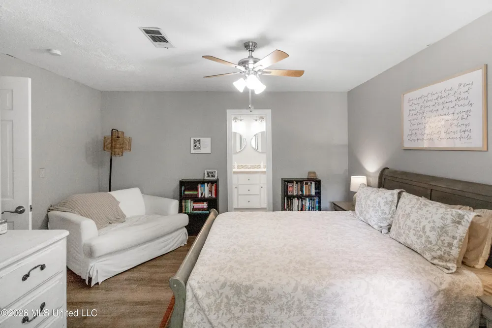 103 Lakeside Drive Brandon, MS 39047