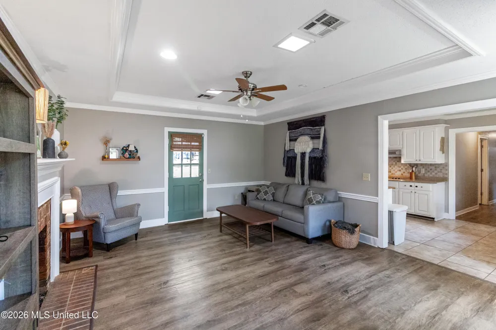 103 Lakeside Drive Brandon, MS 39047