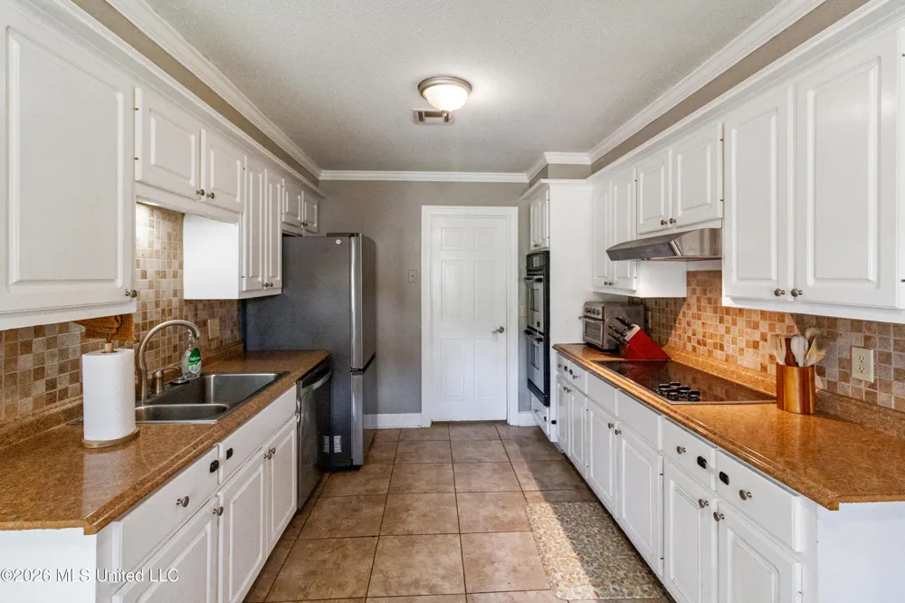 103 Lakeside Drive Brandon, MS 39047