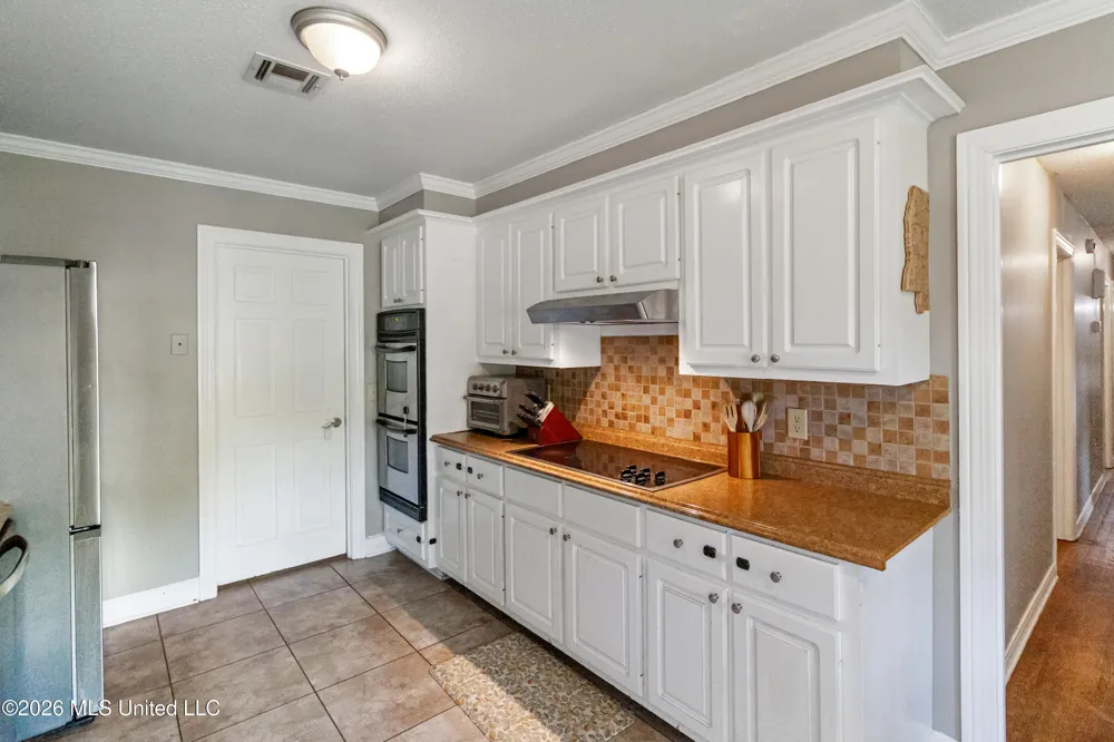 103 Lakeside Drive Brandon, MS 39047