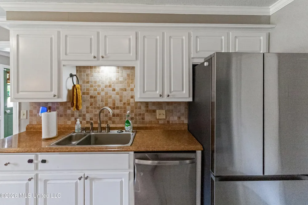 103 Lakeside Drive Brandon, MS 39047
