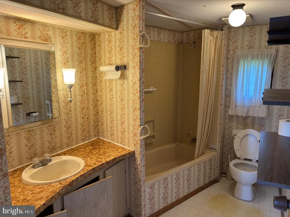 340 CORNMAN ROAD Carlisle, PA 17013