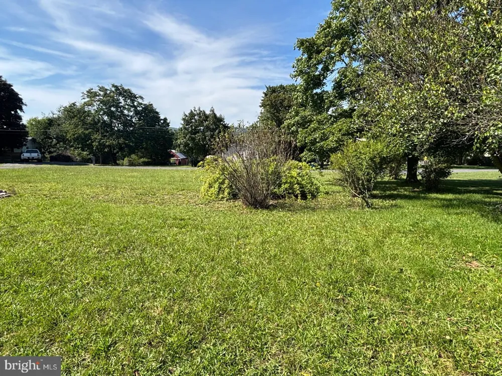 340 CORNMAN ROAD Carlisle, PA 17013