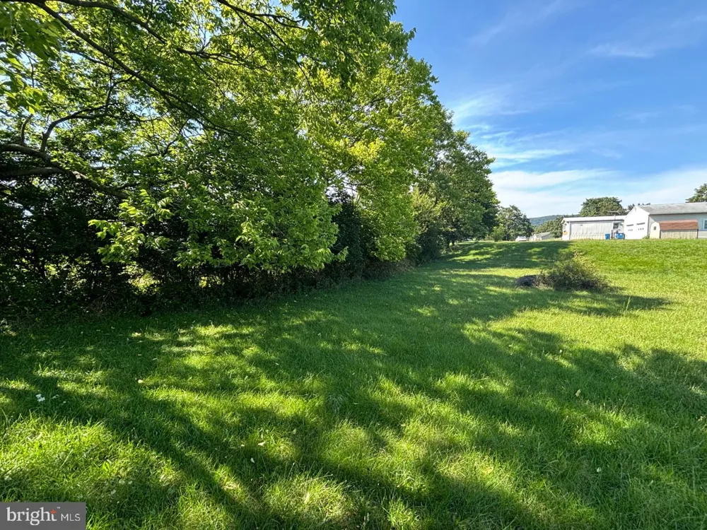340 CORNMAN ROAD Carlisle, PA 17013