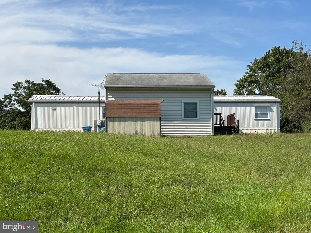 340 CORNMAN ROAD Carlisle, PA 17013
