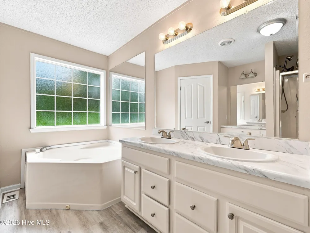 213 Pinto Place Jacksonville, NC 28546