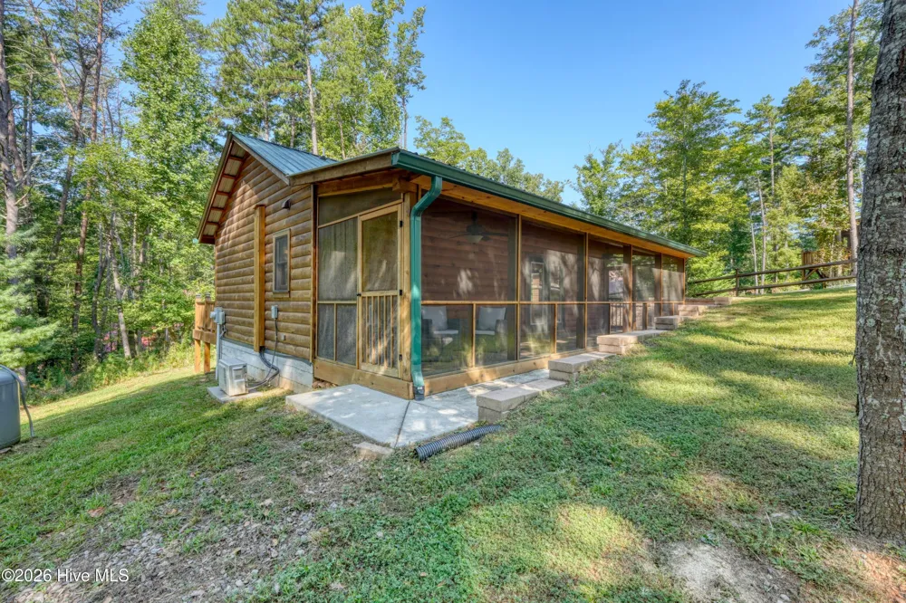 305 Whispering Hills Road Murphy, NC 28906