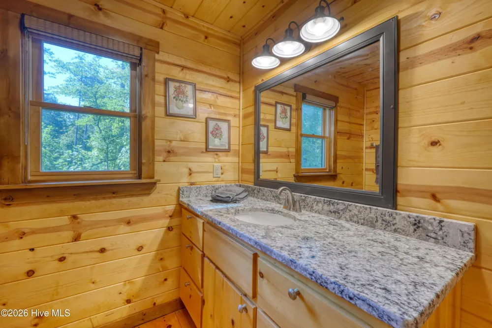 305 Whispering Hills Road Murphy, NC 28906