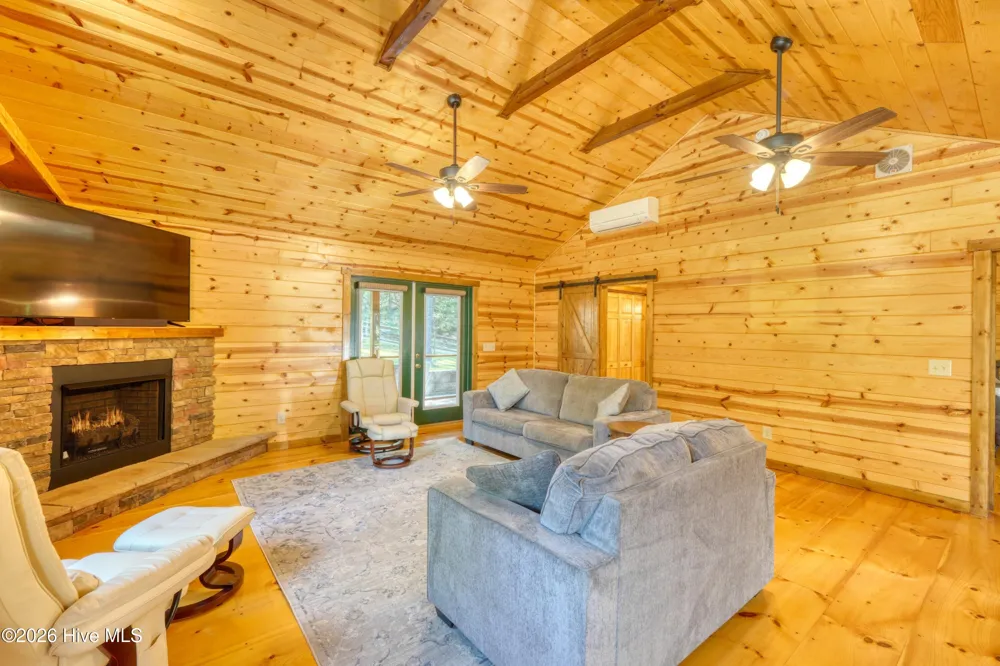 305 Whispering Hills Road Murphy, NC 28906