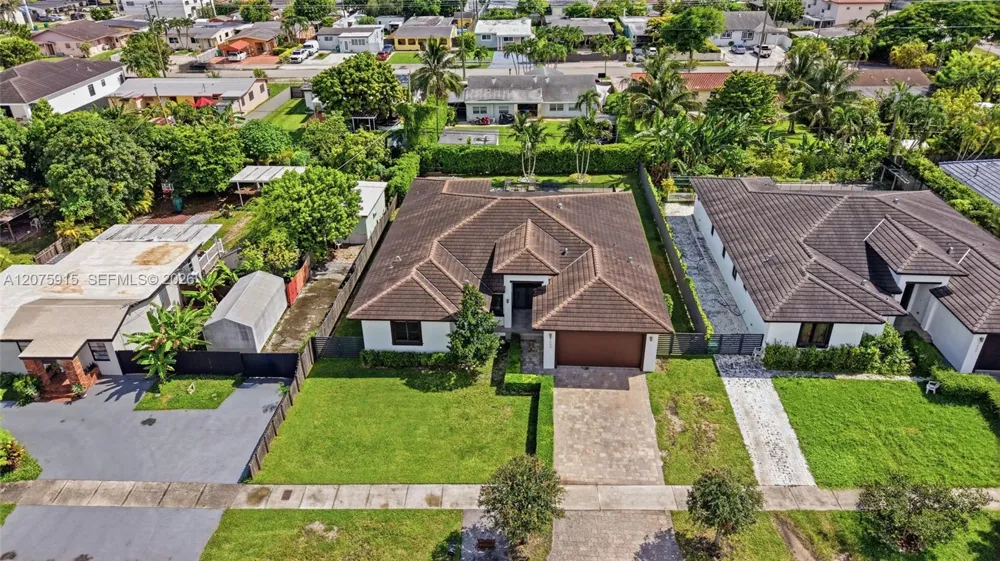 9450 SW 35th St Miami, FL 33165