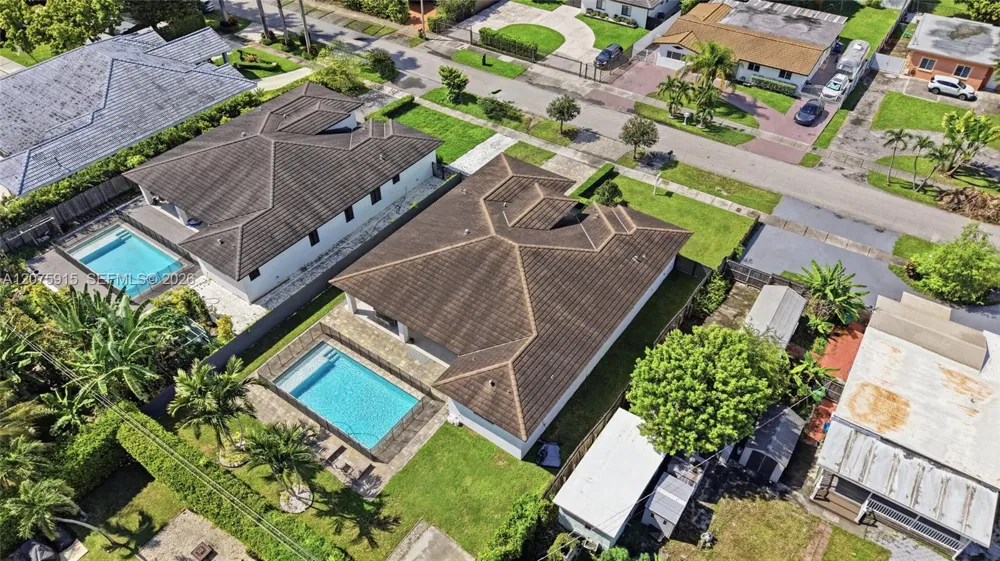 9450 SW 35th St Miami, FL 33165