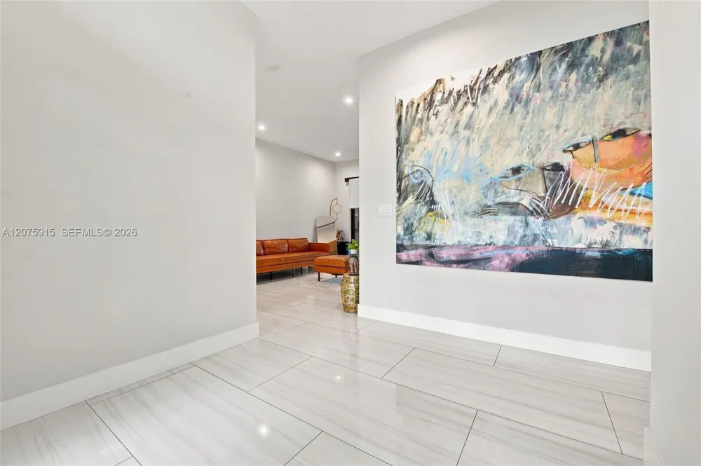 9450 SW 35th St Miami, FL 33165