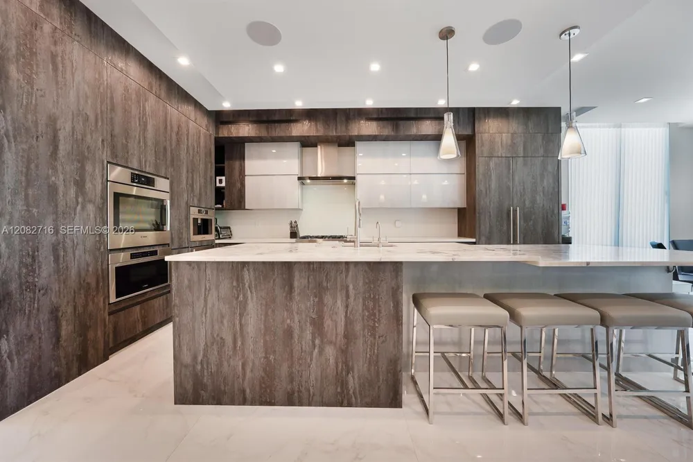 106 NE 16th Ter #106 Fort Lauderdale, FL 33301