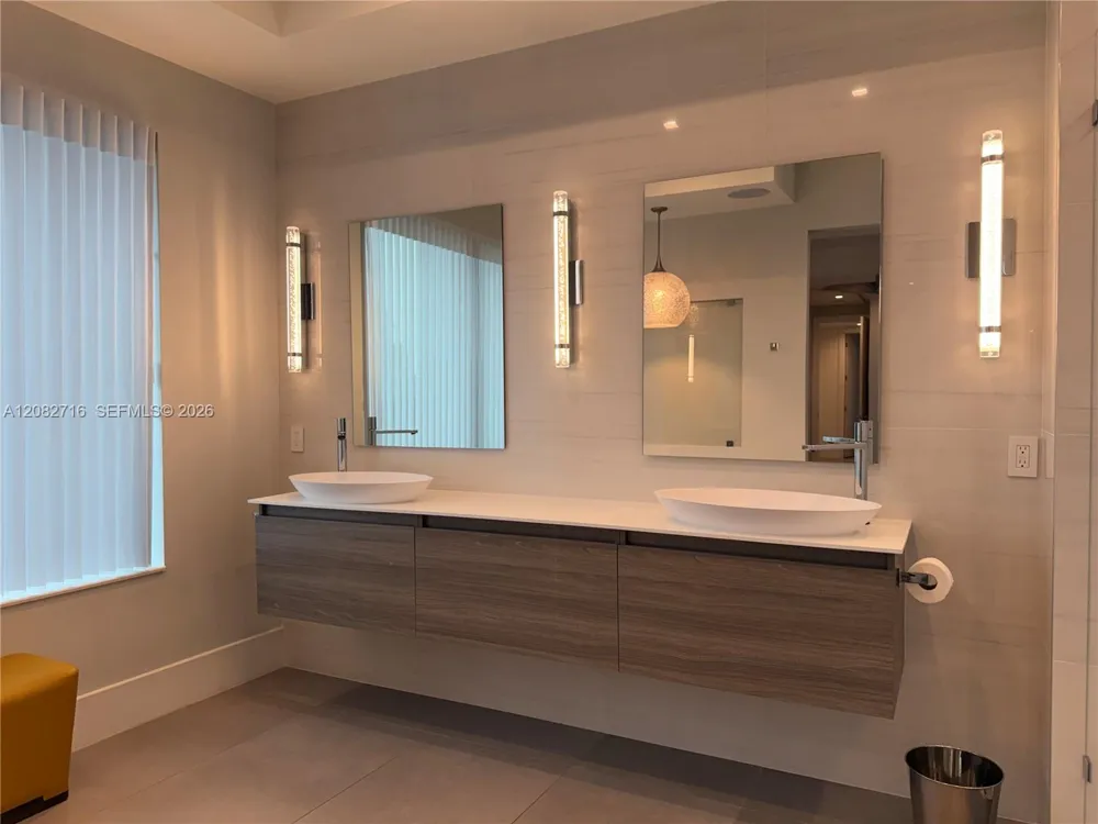 106 NE 16th Ter #106 Fort Lauderdale, FL 33301