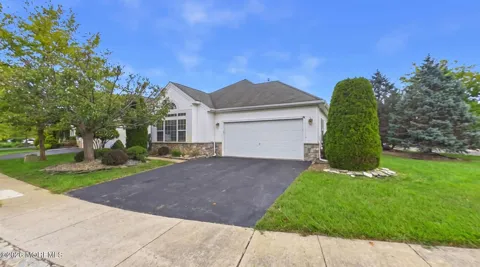 2 Daniell Court