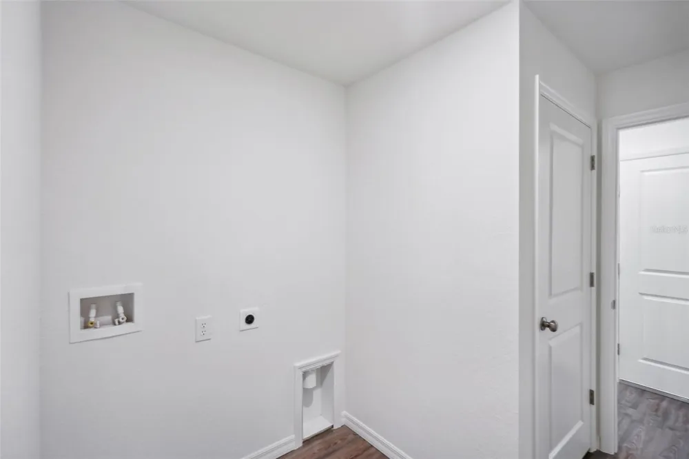 8245 101ST COURT Vero Beach, FL 32967