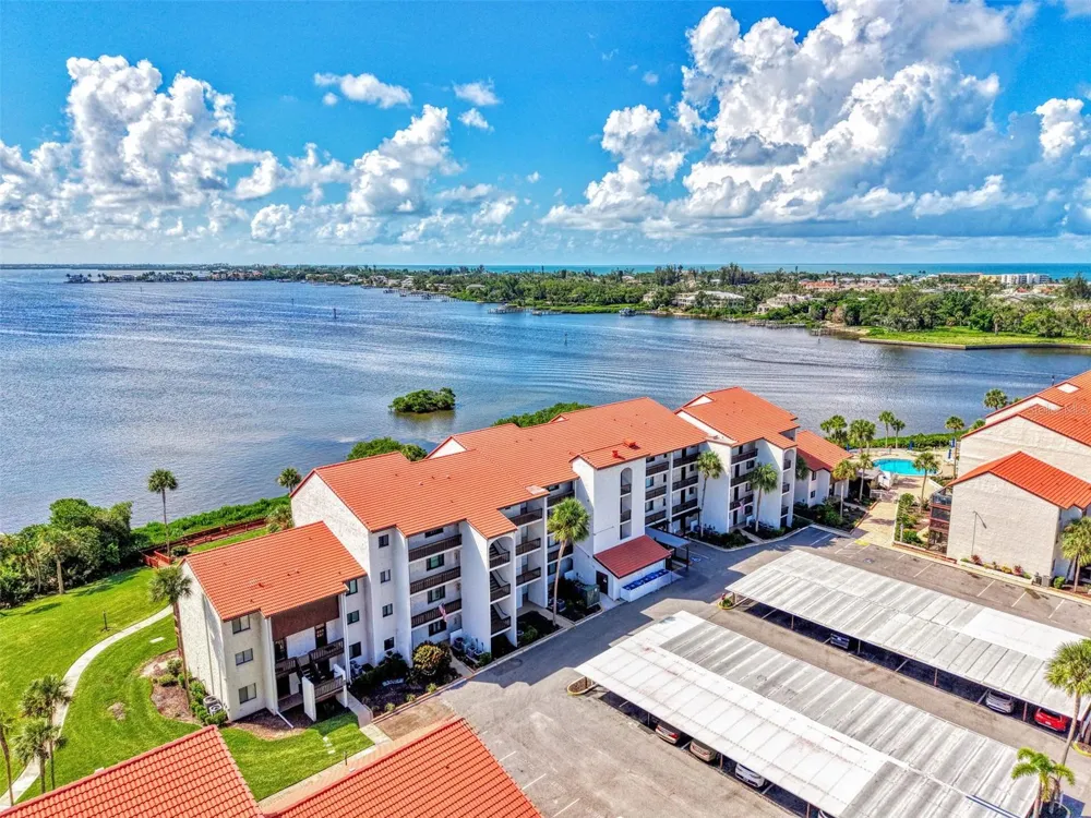 1608 STICKNEY POINT ROAD #8-107 Sarasota, FL 34231