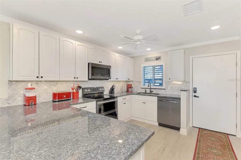 1608 STICKNEY POINT ROAD #8-107 Sarasota, FL 34231