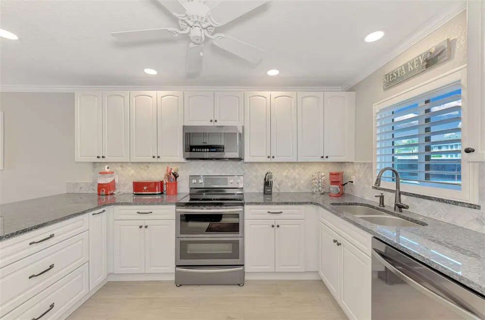 1608 STICKNEY POINT ROAD #8-107 Sarasota, FL 34231