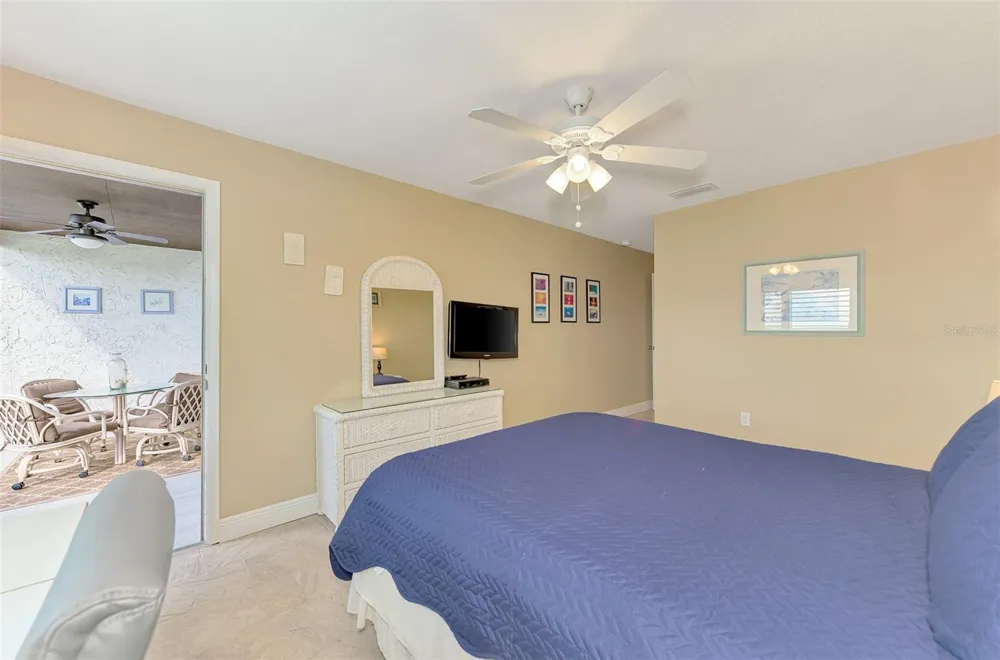1608 STICKNEY POINT ROAD #8-107 Sarasota, FL 34231