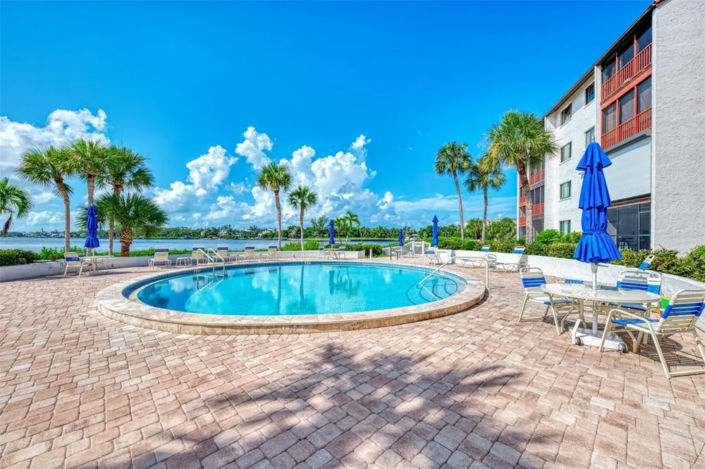 1608 STICKNEY POINT ROAD #8-107 Sarasota, FL 34231