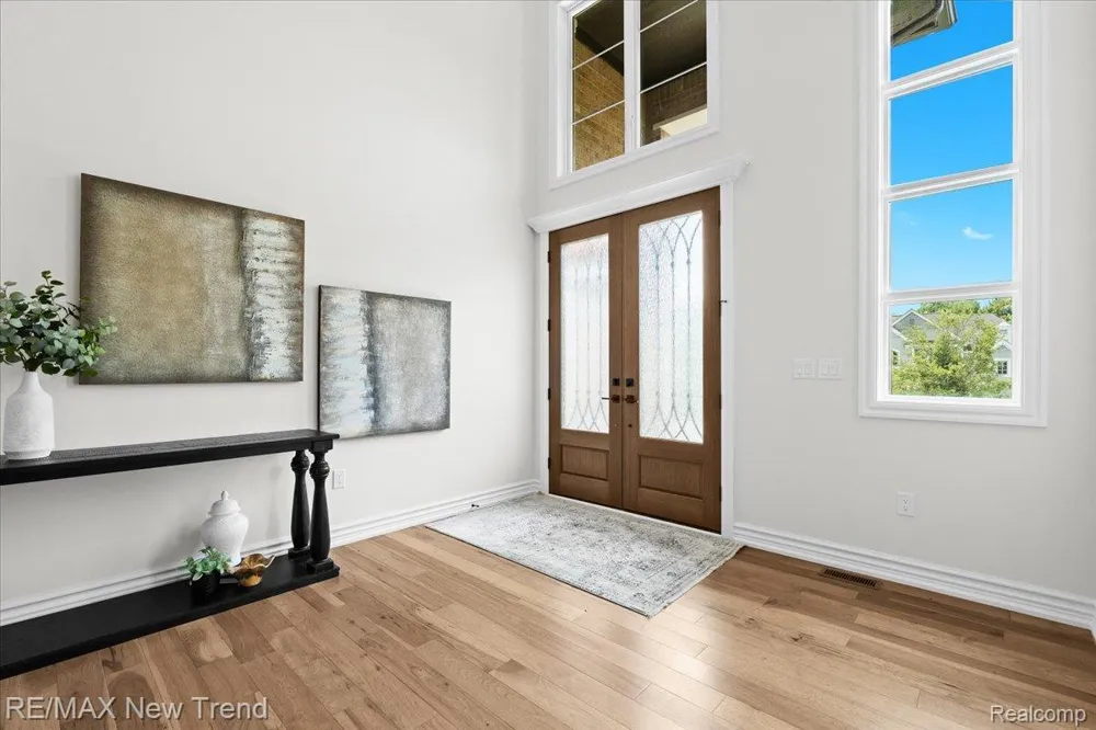 28834 Wintergreen Farmington Hills City, MI 48331