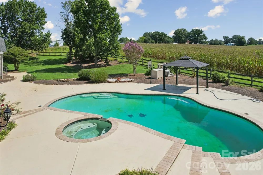 5606 Lander Benton Road Monroe, NC 28110