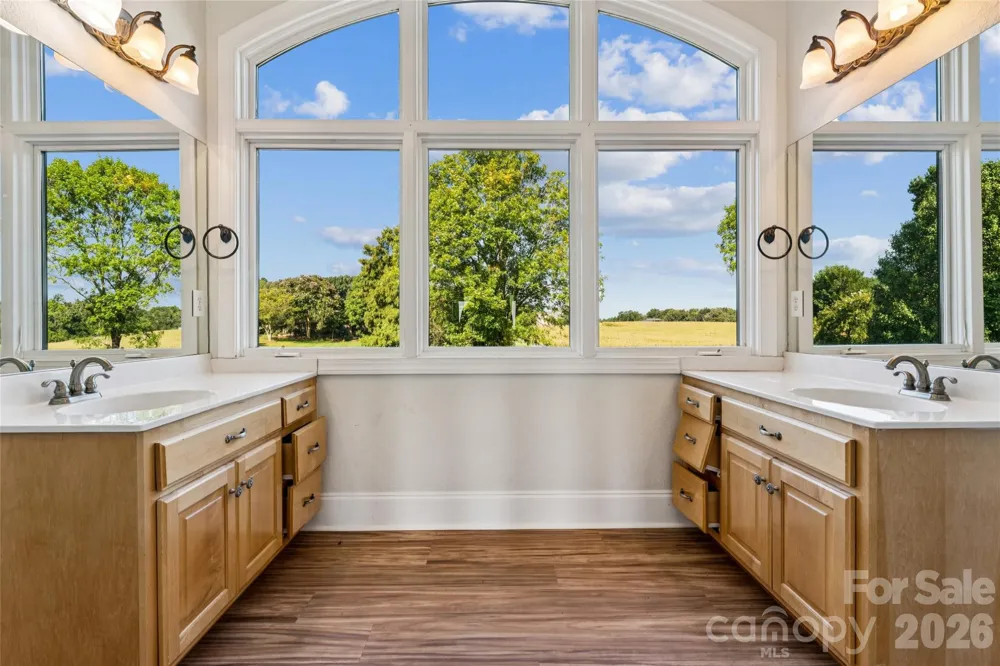5606 Lander Benton Road Monroe, NC 28110