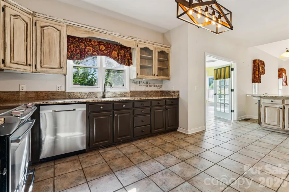 5606 Lander Benton Road Monroe, NC 28110