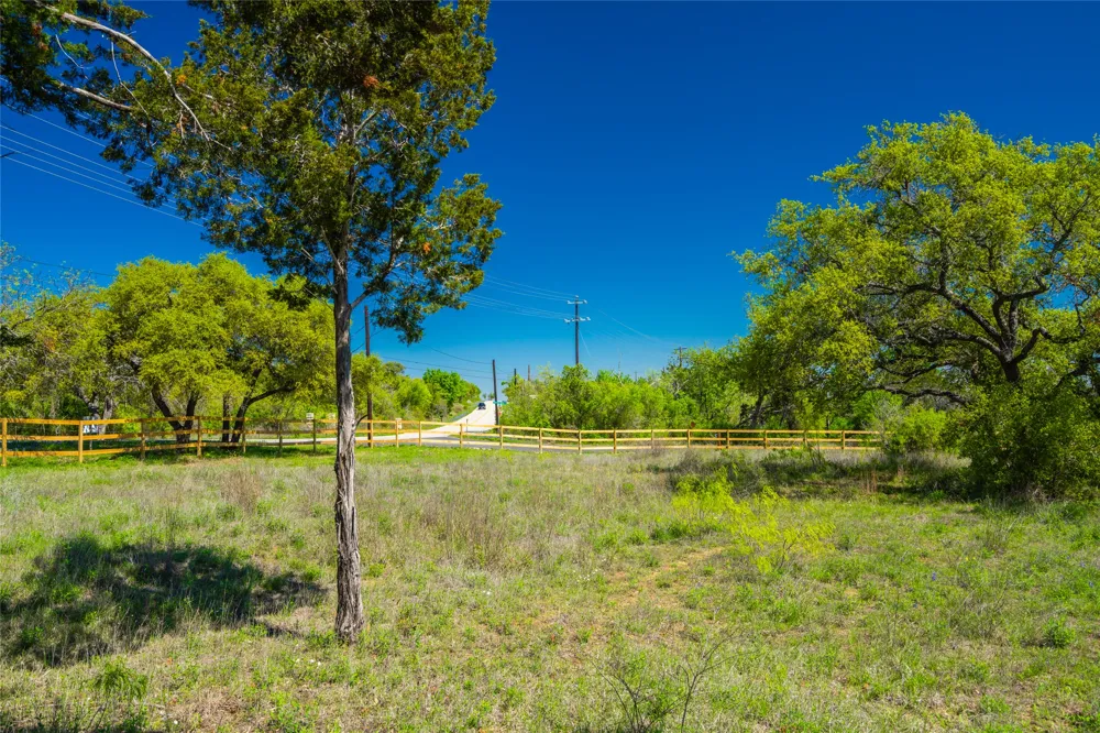 Paleface Ranch Road S Spicewood, TX 78669