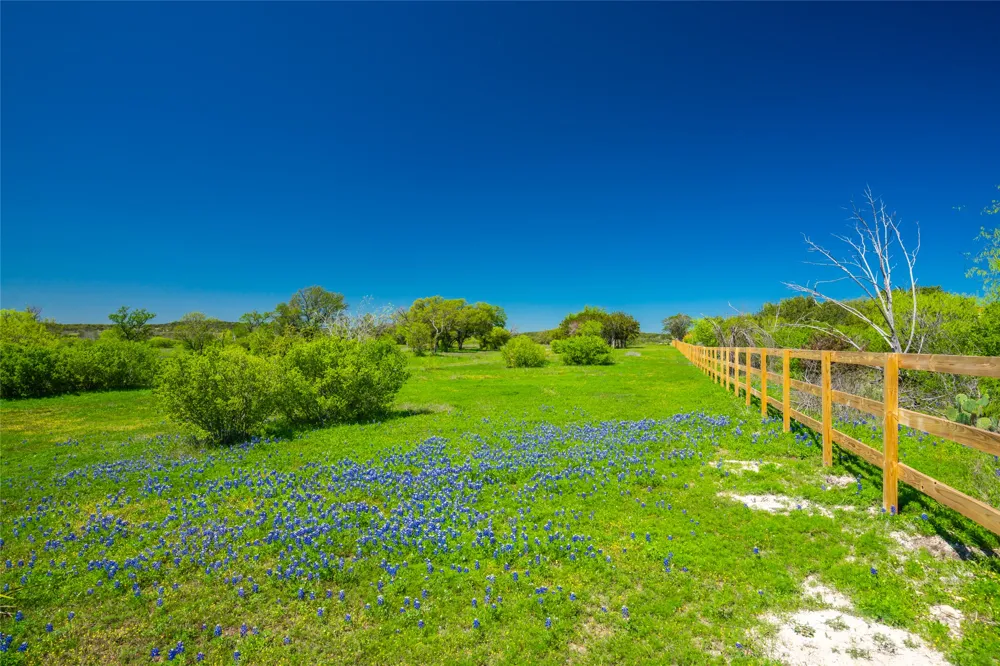 Paleface Ranch Road S Spicewood, TX 78669