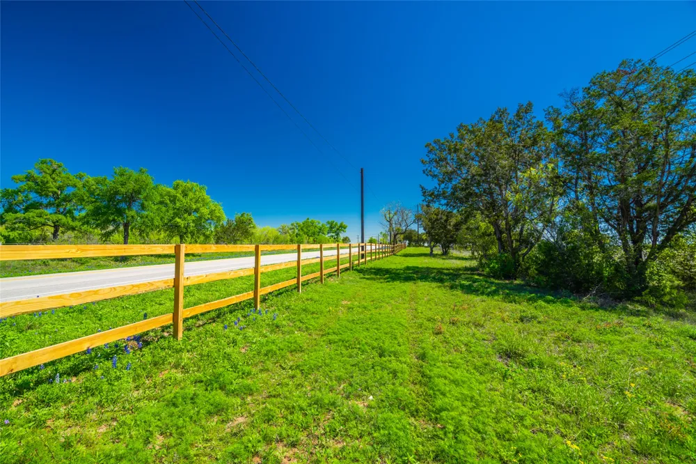 Paleface Ranch Road S Spicewood, TX 78669