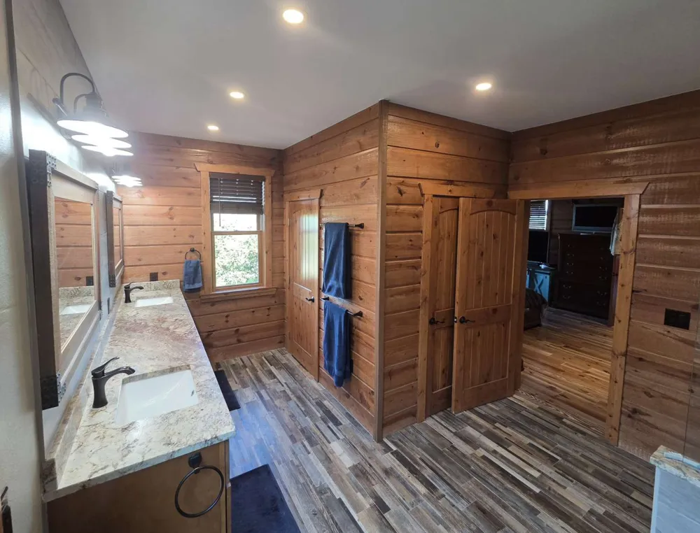 1039 Coventry Road Spicewood, TX 78669