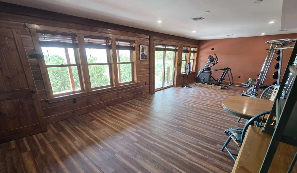 1039 Coventry Road Spicewood, TX 78669