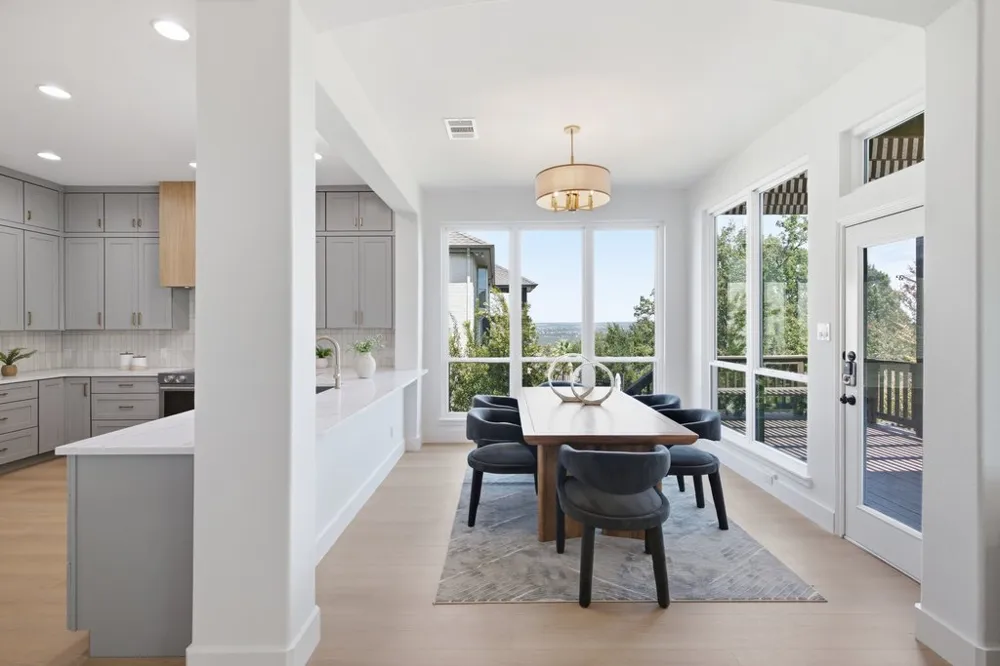 3009 Brittany Point Lane Austin, TX 78738