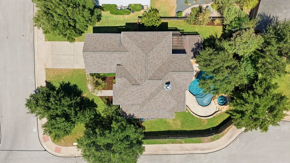 3009 Brittany Point Lane Austin, TX 78738