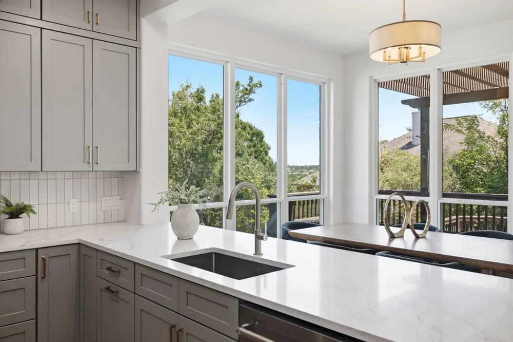 3009 Brittany Point Lane Austin, TX 78738