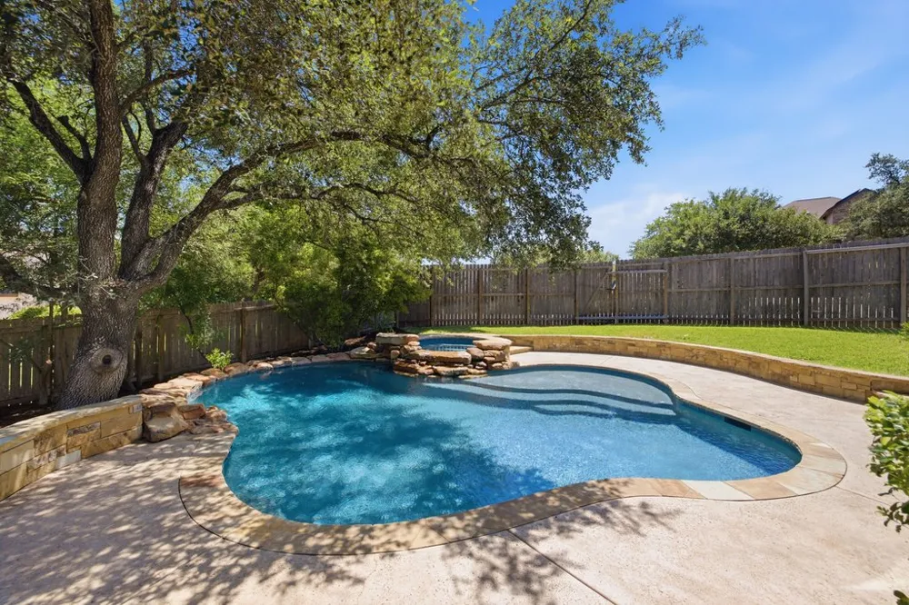 3009 Brittany Point Lane Austin, TX 78738