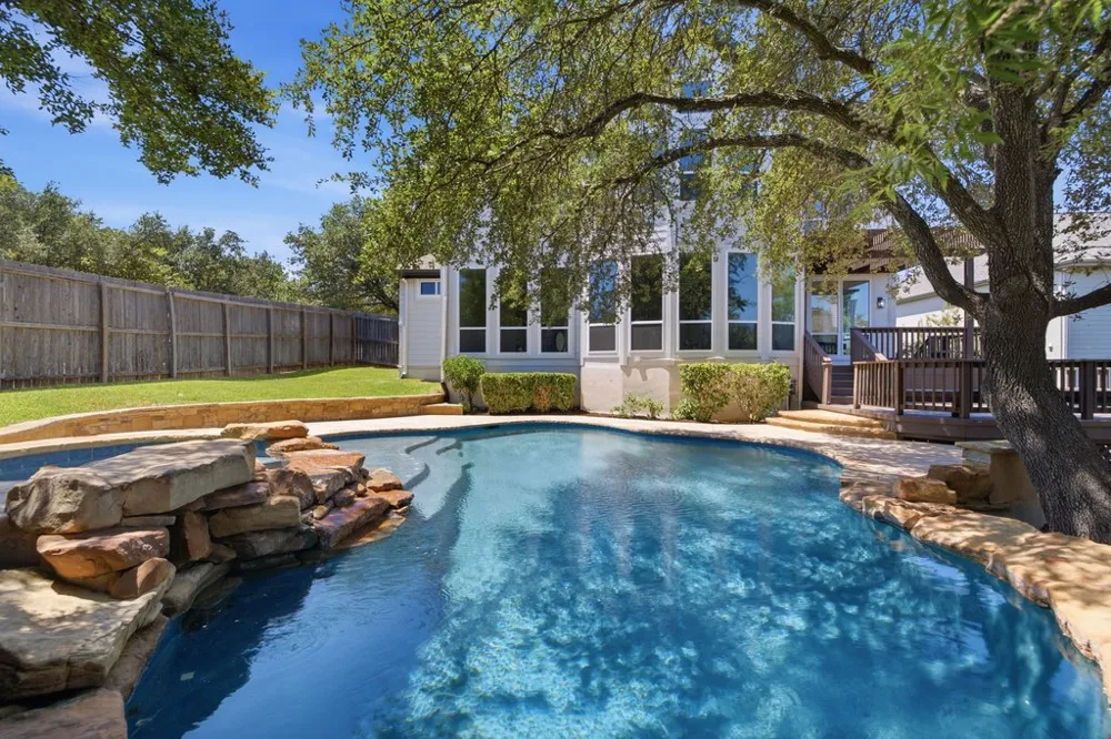 3009 Brittany Point Lane Austin, TX 78738